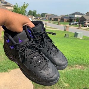 Jordan Retro 12s Grade School